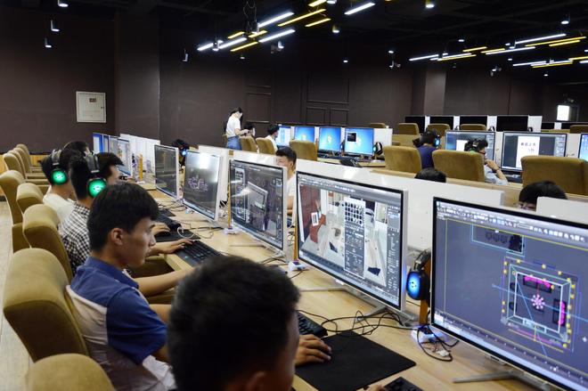 选对计算机学校 从需求匹配到能力落地的关键逻辑